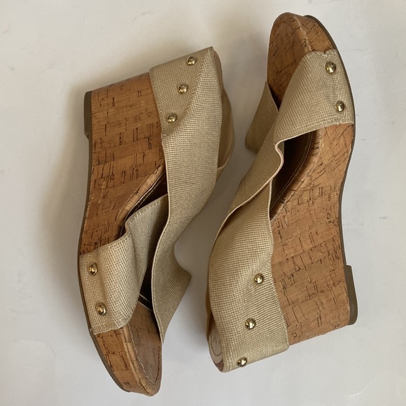 Madden Girl Golden Nautic Wedge Sandals, Size 8.5 - Picture 5 of 10